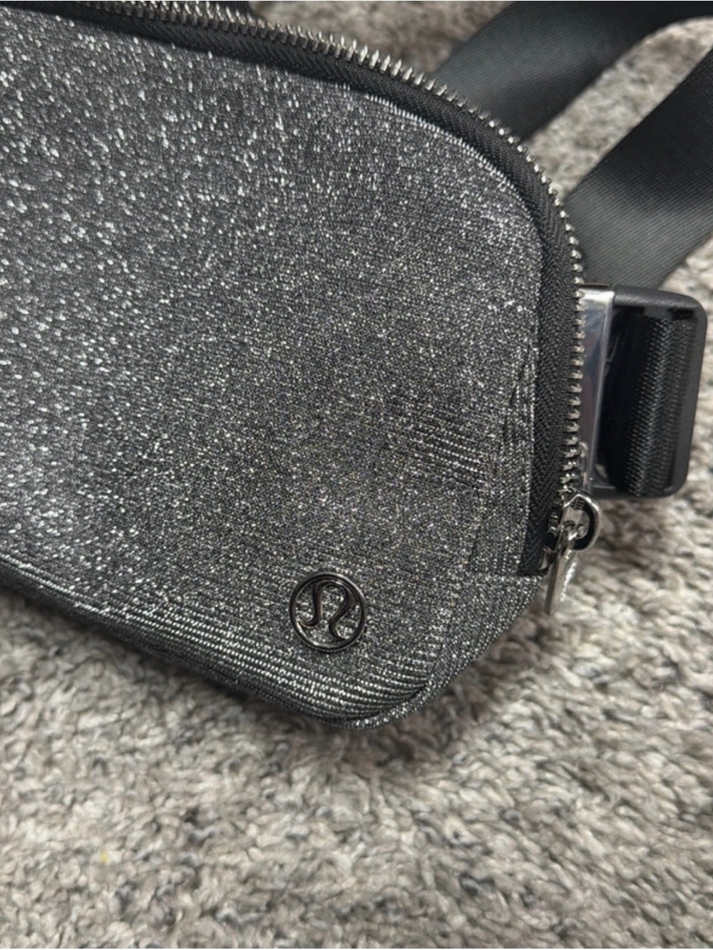 Lululemon Glitter Belt Bag - Picture 2 of 4